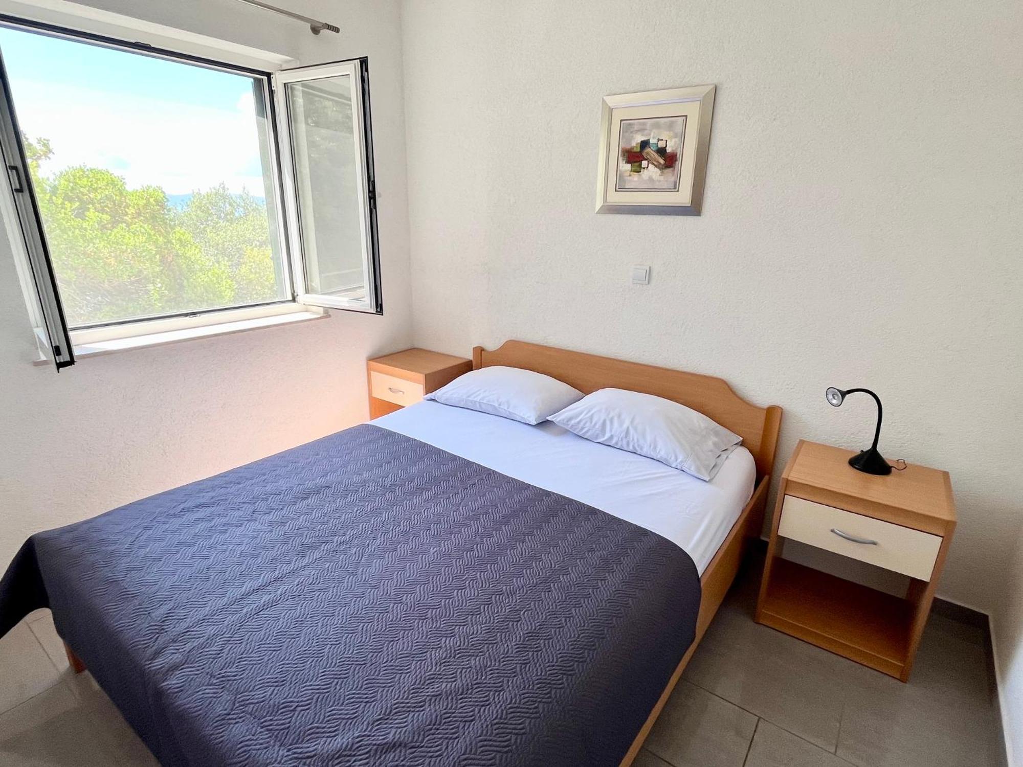Paradise Apartments - Robinson Getaway Gdinj Екстериор снимка