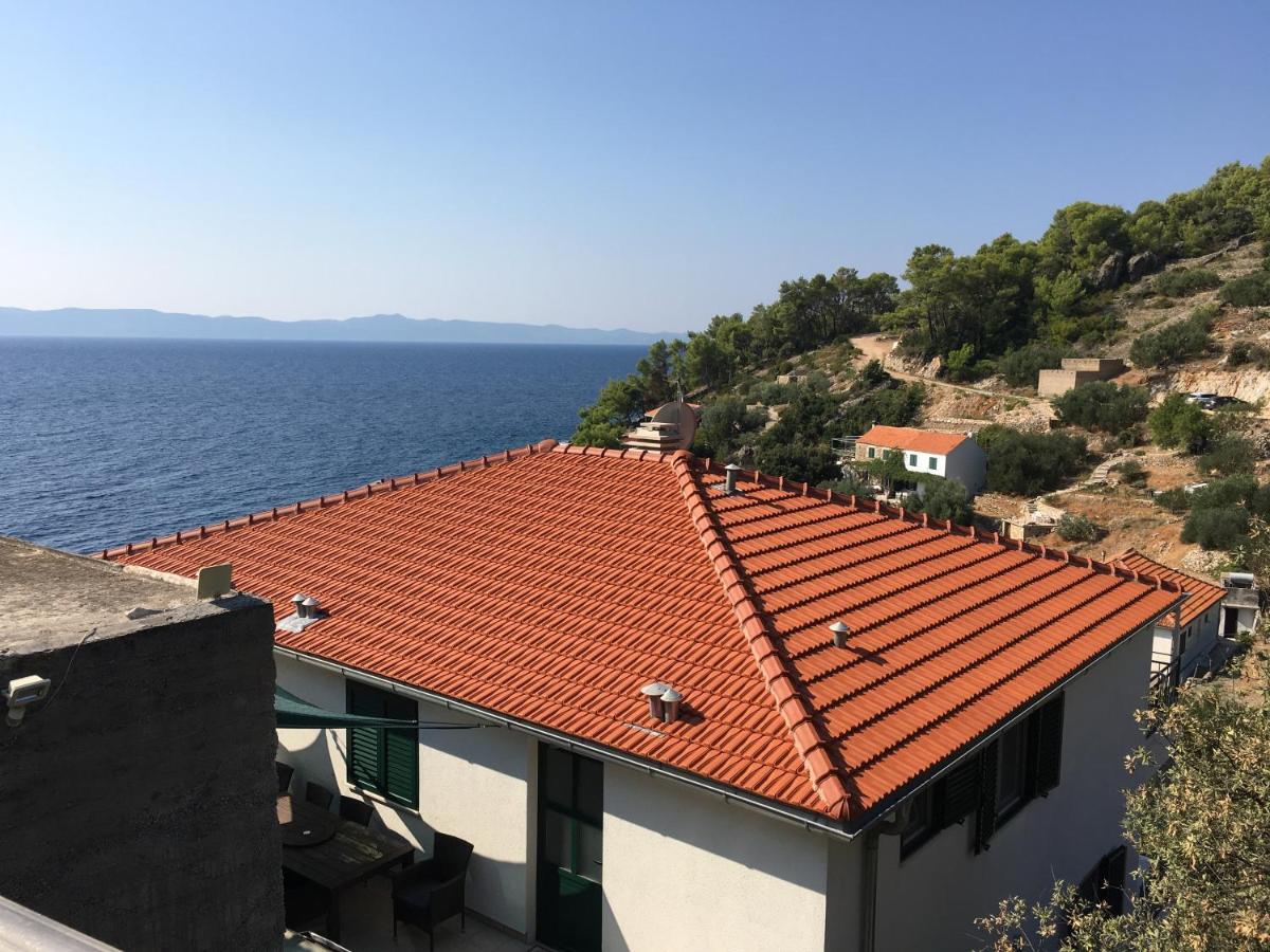 Paradise Apartments - Robinson Getaway Gdinj Екстериор снимка